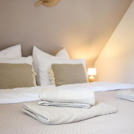 Boho-Apartment - Feel Like Home, Tiny Bathroom & Garage, 60M2 Mühlacker Exterior foto